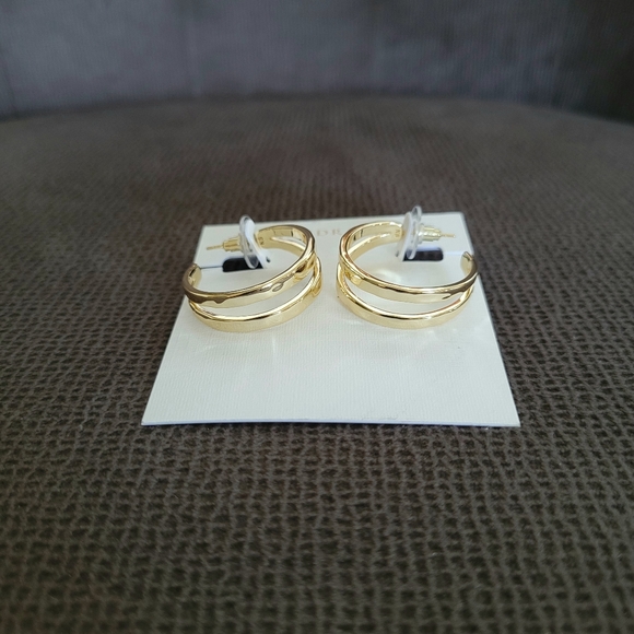 Kendra Scott "Zorte" Gold💛 Double✌Hoop Earrings - Picture 14 of 15